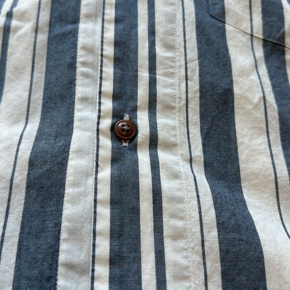 J. Crew - men’s medium short sleeve summer surf beach shirt - Picture 3 of 9